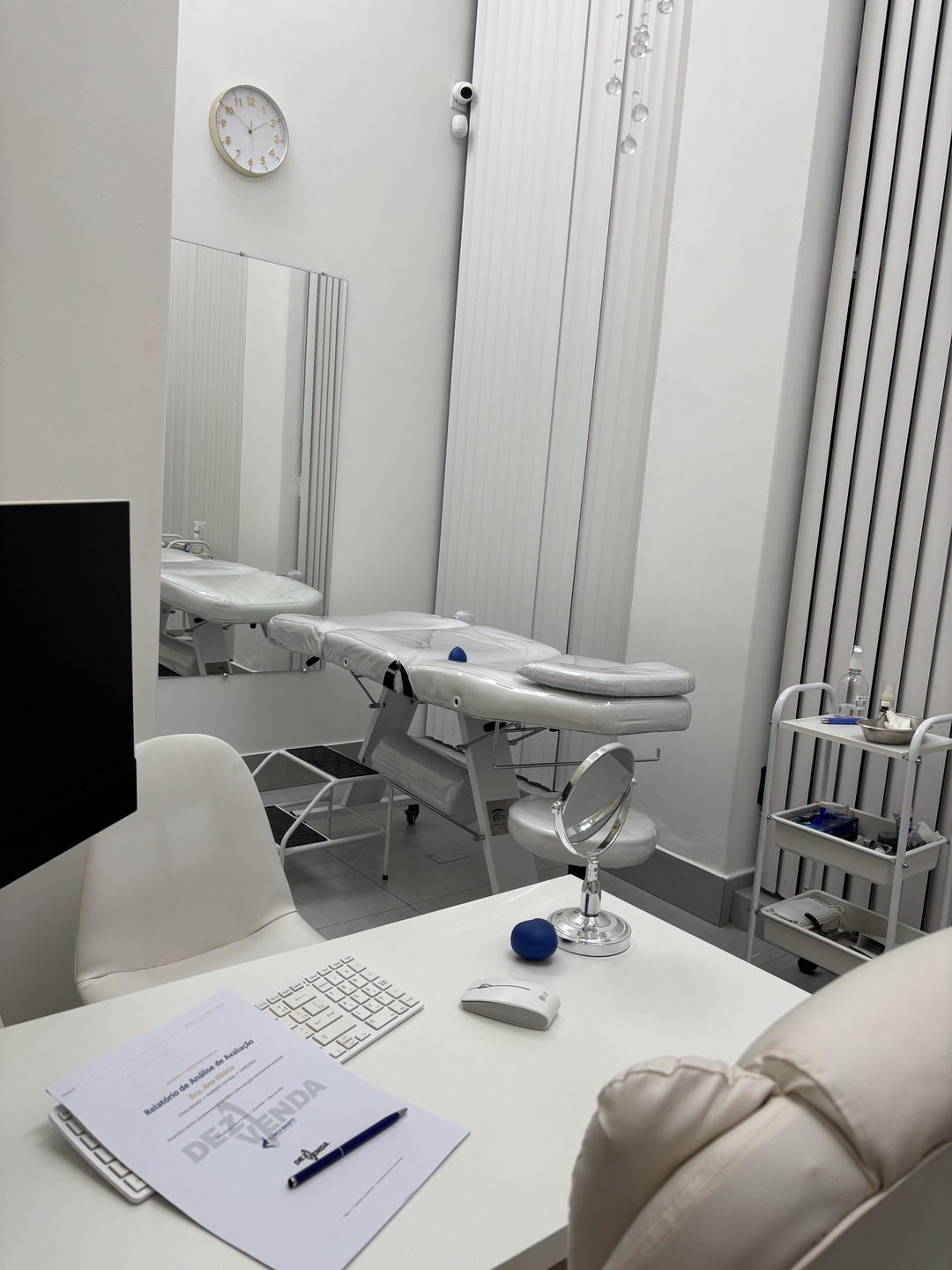 Sala de procedimentos da Clínica Biavatti Maringá